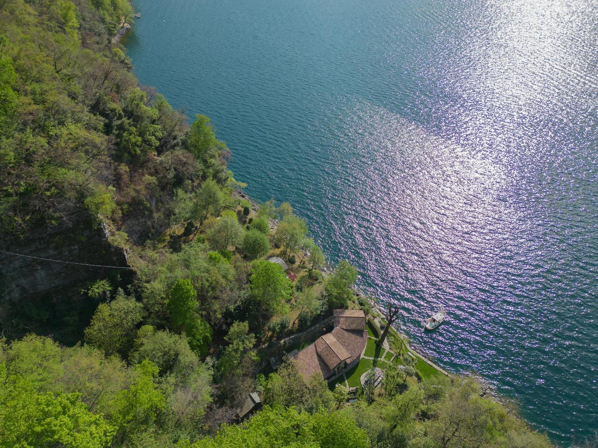 The Writer'S Nest Waterfront Villa By Rent All Como Faggeto Lario Kültér fotó